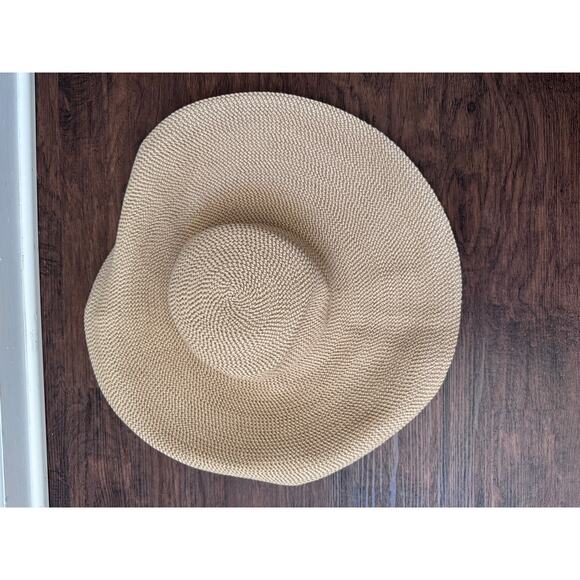 Eric Javits Hampton Womens Hat - Picture 3 of 6